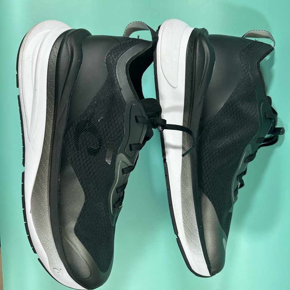 Clove Night Shift nursing sneakers , Size 12.5